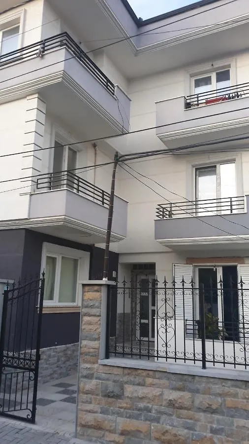 Pensionat Odise'S Suite Korça